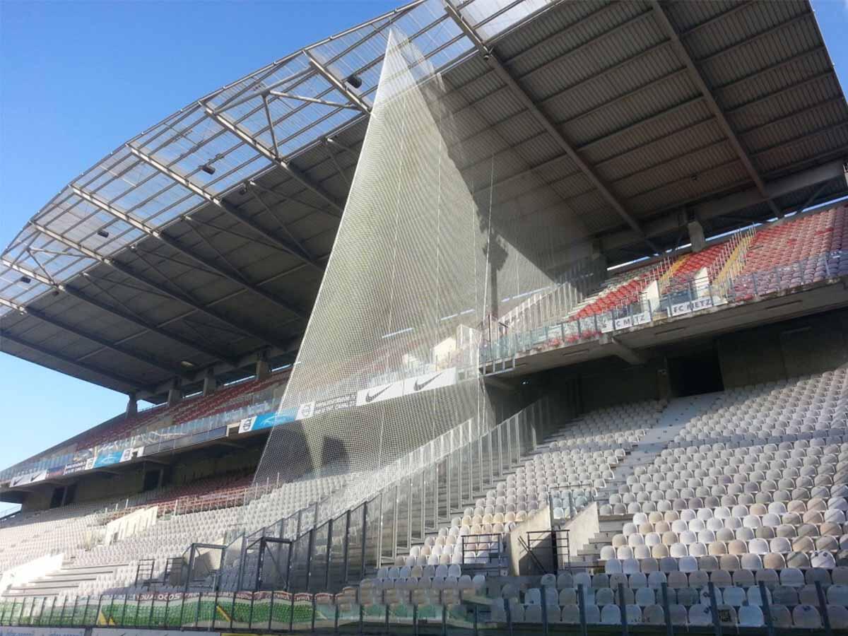 Separation nets for stadiums